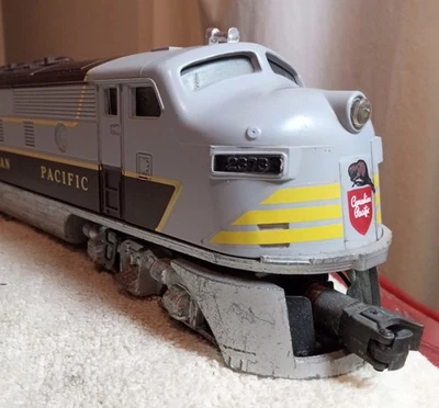 Lionel O 2373 Canadian Pacific F3A Locomotive Original Untested Good Vtg 1950s  - Image 1 of 4