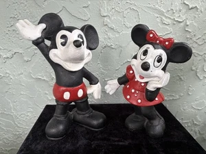 Portamonete Disney Topolino e Minnie in ghisa vintage - Foto 1 di 7
