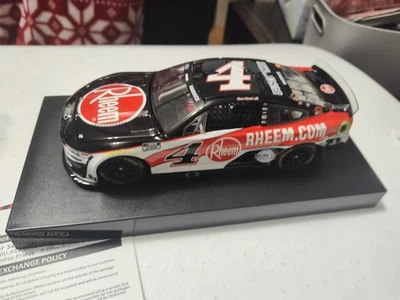 Kevin Harvick 2022 Lionel Racing #4 Rheem NEXT GEN Ford Mustang 1/24 - Image 1 of 4
