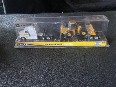 ERTL (2006) John Deere Semi With Wheel Loader NIB - Image 1 of 4