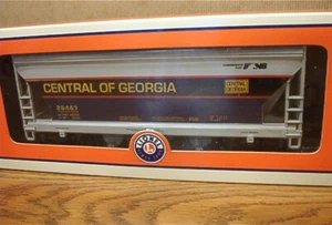 LIONEL CENTRAL OF GEORGIA  2-BAY ACF GRAIN HOPPER  #6-26467  O GAUGE - Picture 1 of 2