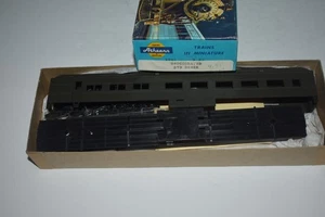 HO Scale Athearn Undecorated Passenger Diner Coach Car C54185 - Picture 1 of 1