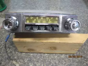VINTAGE 1960'S MERCEDES PORSCHE VW TONMEISTER AM/FM RADIO ORIGINAL NICE REDUCED - Picture 1 of 5