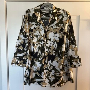 Chicos Blouse Size 3 EUC Women's Camouflage 3/4 Sleeve Cotton/Spandex - Picture 1 of 4