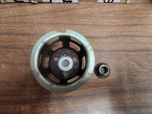 Honda HS55 Snowblower Starter Pulley and Nut 28451-ZE1-003 90201-878-003 - Picture 1 of 5
