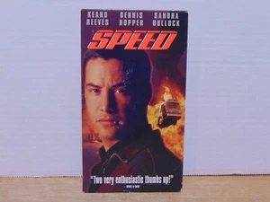 Speed Keanu Reeves Sandra Bullock Dennis Hopper R VHS Pre-Owned - Picture 1 of 4