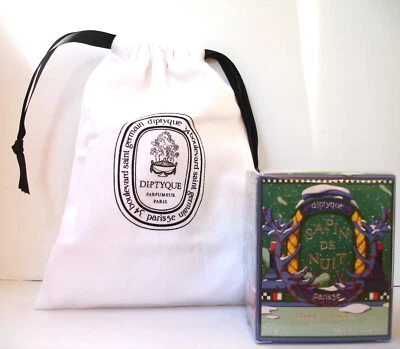 Bolsa de velas y logotipo Diptyque Sapin de Nuit abeto, pino, maderas y hierbas 70 g SELLADA Foto 1 de 4