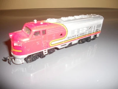 HO Vintage Bachmann Lighted Santa Fe #307 Diesel Locomotive-Refurbished—A83 - Image 1 of 4