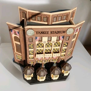 10" Yankee Stadium Department 56 Christmas in the City Serie 2001 beleuchtete Deko - Bild 1 von 9