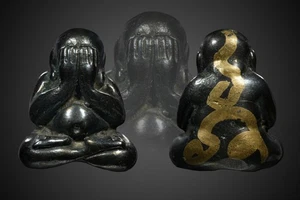 Phra Pidta Maha Larp Leklai B.E.2519 Luang Pu Suang Certificado Amuleto Tailandés - Imagen 1 de 5