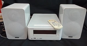 Onkyo Cd/ DAB/ Bluetooth/ USB HiFi Speaker System - PAT Tested - Picture 1 of 4