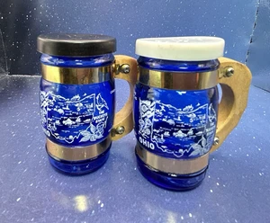 Juego de coctelera de sal y pimienta OHIO de vidrio azul cobalto barril mango de madera - Imagen 1 de 16