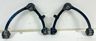 Brazo de control superior delantero Lexus LS400 1990-1994 LS 400 V8 1UZFE TRACCIÓN TRASERA OEM Foto 1 de 4