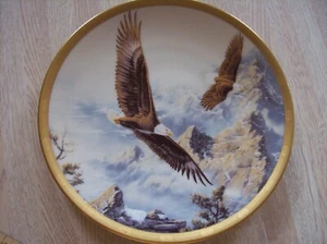 VINTAGE 1993 LENOX "SOARING THE PEAKS" by KELLEY COLLECTOR PLATE - Picture 1 of 2