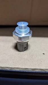 Pressure Switch M11 x 1.0 Male Binary Suits Honda - Picture 1 of 2