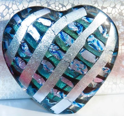 Pisapapeles escultura independiente corazón vidrio fundido dicroico mosaico loco Foto 1 de 3