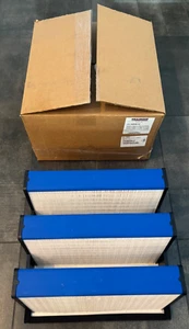 V-Bank Air Filter: 20x20x12 Nominal Filter Size, Fiberglass, Plastic, 3 Vs Dow…. - Picture 1 of 8