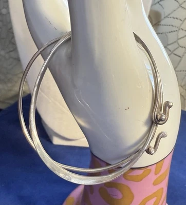 Par de pulseras brazalete James Avery retiradas de plata de ley .925 Foto 1 de 4