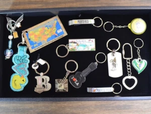 Reise Souvenir Schlüsselanhänger Lot Metall Stoff Kunststoff Anhänger Niagara Vegas Rico Brasilien - Bild 1 von 24