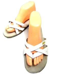 VTG GH Bass Co Sunjuns Strappy Flat Sandals LEATHER WHITE SHARON SZ: 8.5W - Picture 1 of 18