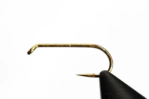 50 pcs Bronze Color Fly Tying Hook Standard Dry Flies Fly Fishing Barbed Hooks - Picture 1 of 4