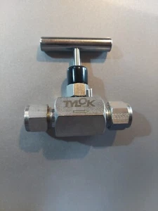 TYLOK SS-8-6DD-8  1/2 Tube 316SS Hard Seat Needle Valve (BRAND NEW) - Picture 1 of 4