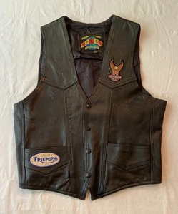 Gilet vintage PLG Putnam pelle oro nero toppa testa motore Harley Triumph taglia L - Foto 1 di 7