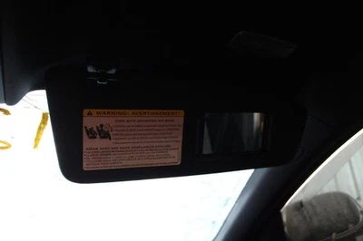 2014 AUDI S4 Passenger Sun Visor Roof Illuminated Used 268-11306R Black Foto 1 de 4