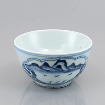 Cuenco de porcelana coreana azul y blanco. Foto 1 de 4