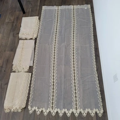 DE COLECCIÓN (?) Paneles de cortina de encaje floral beige CROSCILL 4 piezas, aproximadamente 83” L x 41” W Foto 1 de 4
