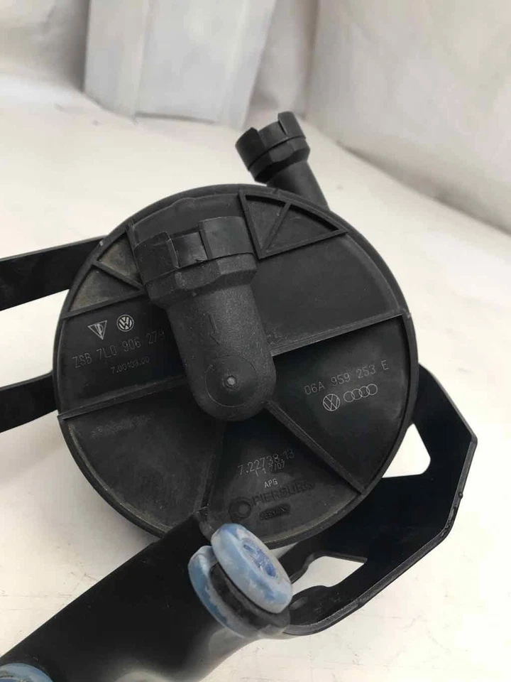 Bomba de inyección de aire Q7 4,2 L con soporte 06a959253 OE 👍 Se adapta a AUDI Q7 2007-2009 Foto 1 de 4