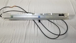 NEW 2010-2019 Ford Edge Lincoln MKT MKX Lift Channel 7T4Z-78502C06-B - Bild 1 von 4