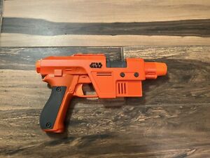 STAR WARS Electronic Orange Blaster Gun Hasbro 2016 Nerf Dart Toy READ