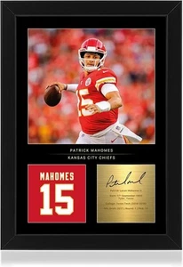 Expositor de fotos enmarcado Win FC Patrick Mahomes firmado A4 - reproducido digital... - Imagen 1 de 2