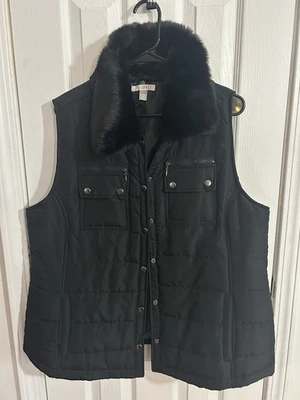 Chaleco acolchado Roz And Ali con piel sintética Foto 1 de 4