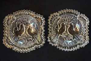 Vintage Glass Trinket Box Lovebirds - Sawtooth Edges/Top & Bottom Dimensional - Picture 1 of 15