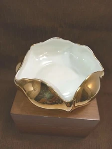 Fine China Tulip Candy-Nuts Bowl - 22kt Gold Painted Vintage - Picture 1 of 10