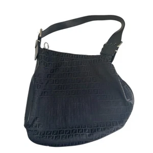 Authentic Fendi Vintage Zucca Canvas And Leather Oyster Bag Black Zip Closure - Picture 1 of 18