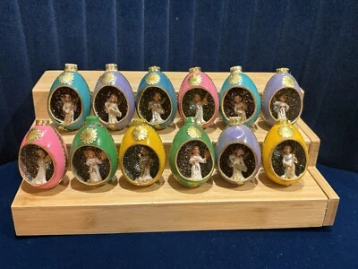 Vintage Plastic Egg Dioramas Angels And Instruments Light Covers 1950s Set 12 - Imagem 1 de 4