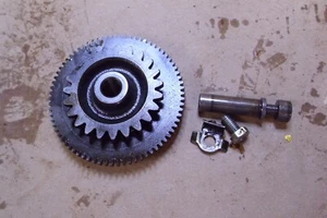 Honda CB550F 1975 starter reduction gear, shaft, keeper - Picture 1 of 2