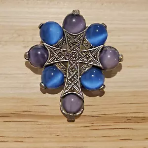 SIGNED MIRACLE MALTESE CROSS SCOTTISH CELTIC BROOCH CROSS GLASS CABOCHON - Picture 1 of 7