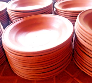 4 x Plates Terracotta Clay Healthy Natural Eco Friendly Ceylon Non-Toxic - Picture 1 of 11