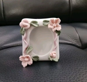 Vintage Floral Porcelain Photo/Picture Frame, Top Loading tabletop - Picture 1 of 11