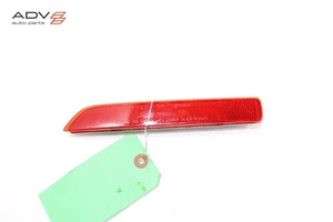 2018 - 2025 NISSAN LEAF REAR BUMPER RIGHT SIDE REFLECTOR MARKER LIGHT LAMP OEM - Picture 1 of 7