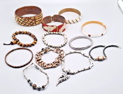 Armband / Armreifen Sammlung 12 Stück u.a. Tigerauge , Jaspis , Kupfer, Emaille - Bild 1 von 4