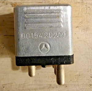 Fits Mercedes R107 450SL 500SEC S320 Multi Purpose Relay 0015420219 OEM - Foto 1 di 6