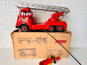 ARNOLD DAF HOLLAND TRUCK FIRETRUCK WITH BOX GERMAN GERMANY TIN TOY ANTIQUE + BOX - Picture 1 of 24