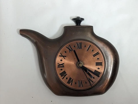 Vintage Copper Tea pot Shaped Wall Clock - Working Cover