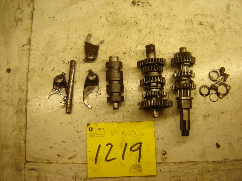  HONDA ATC200ES ATC 200ES TRANSMISSION, SHIFT DRUM AND SHIFT FORKS Foto 1 de 1