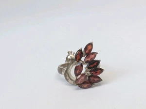 925 Silver Ring. Swan Motif With Red Stones SIZE P1/2 - Picture 1 of 7